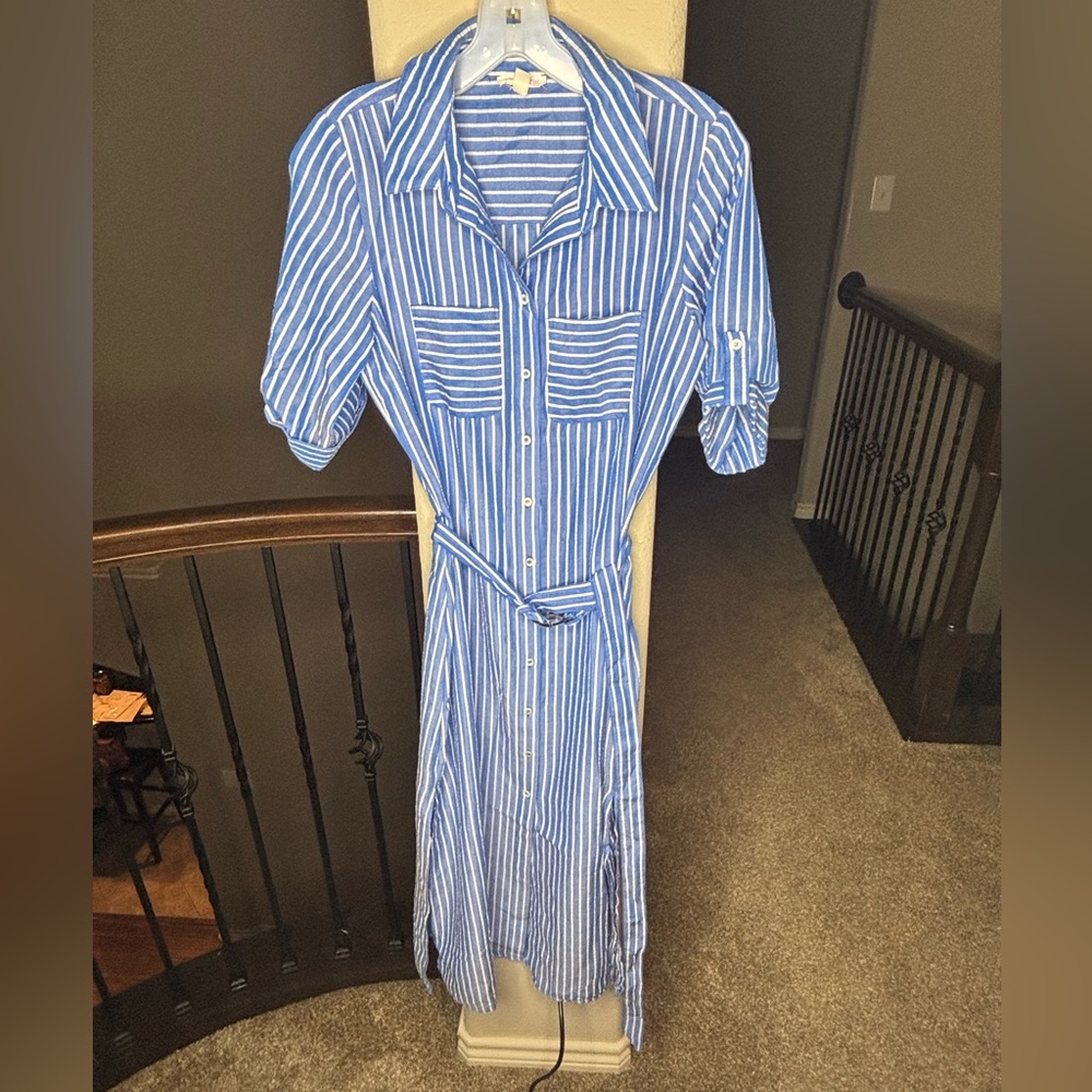 Riley & Rae Blue Striped Button Down Maxi Dress Size XS 👗